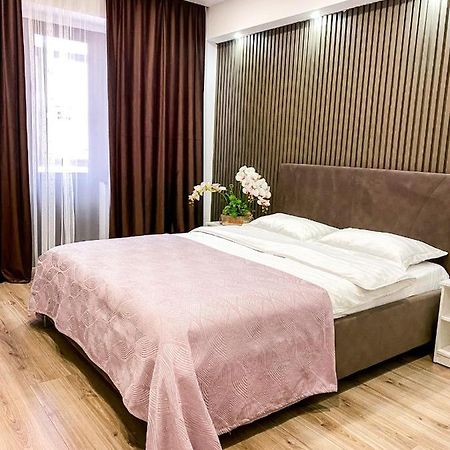 Central City Apartments Ustʼ-Kamenogorsk Extérieur photo
